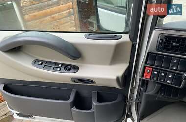 Тягач Renault Magnum 2011 в 