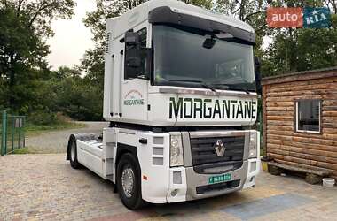 Тягач Renault Magnum 2011 в 