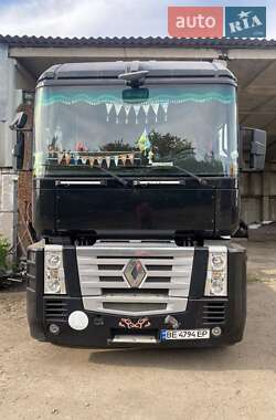 Тягач Renault Magnum 2007 в Єланці