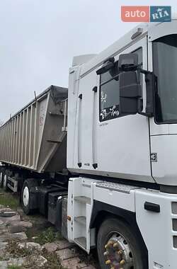 Тягач Renault Magnum 2007 в 
