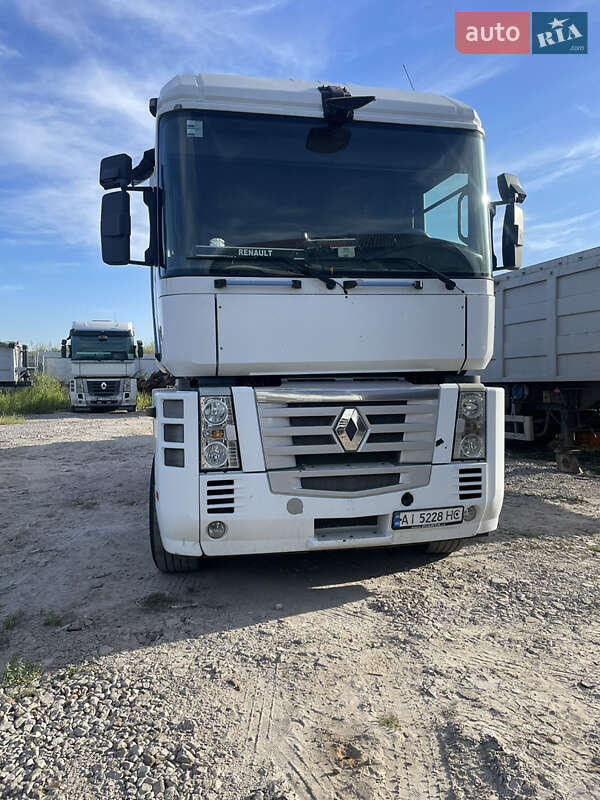 Самосвал Renault Magnum 2008 в Обухове