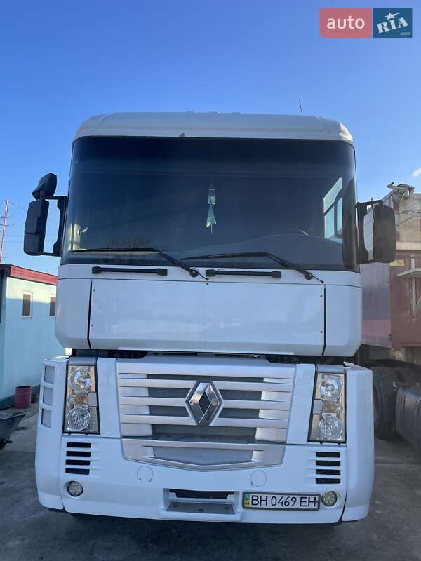 Renault Magnum 2006
