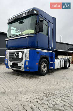 Тягач Renault Magnum 2011 в Мукачевому