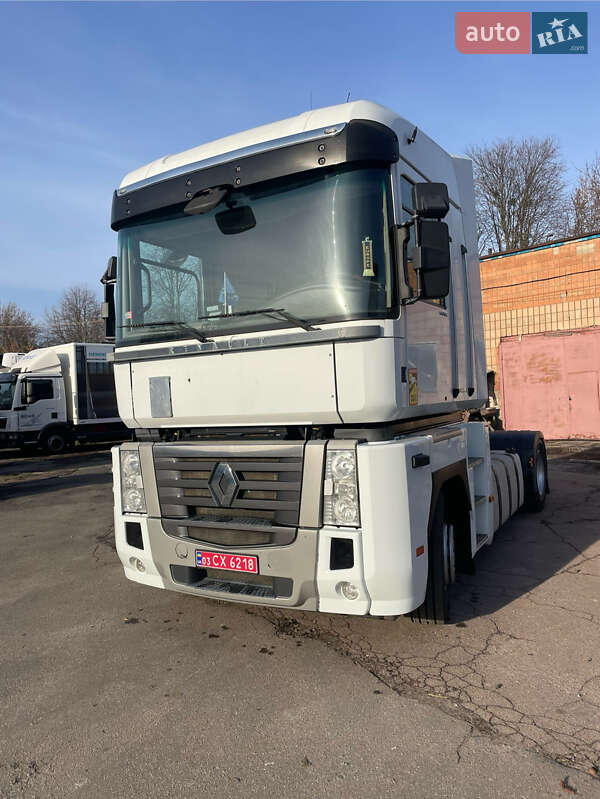 Тягач Renault Magnum 2012 в 