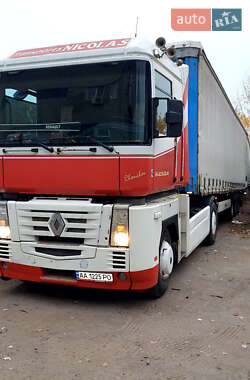 Тягач Renault Magnum 2006 в Києві