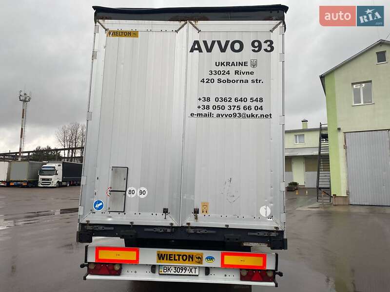 Тягач Renault Magnum 2011 в Ровно