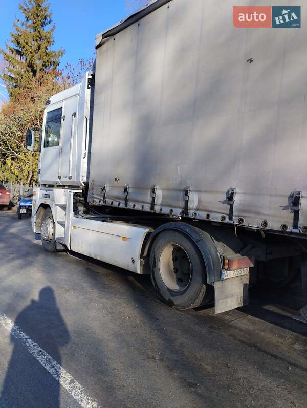 Тягач Renault Magnum 2007 в Харькове