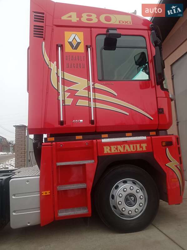 Тягач Renault Magnum 2012 в Бердичеве