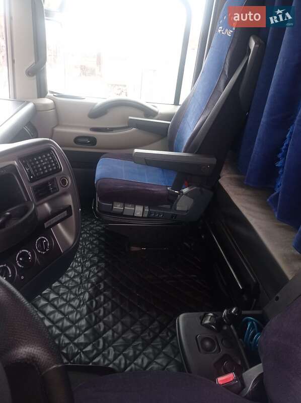 Тягач Renault Magnum 2012 в Бердичеве