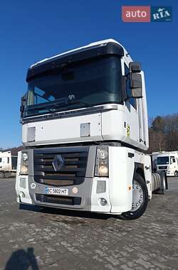 Тягач Renault Magnum 2012 в Львове