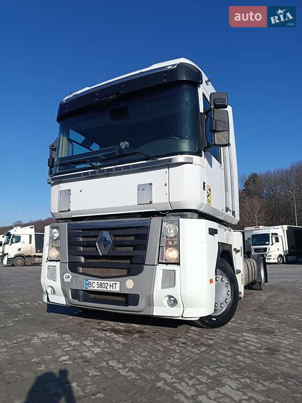 Тягач Renault Magnum 2012 в 