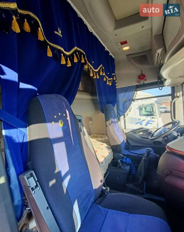 Тягач Renault Magnum 2010 в Чернигове