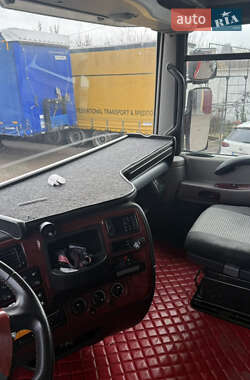 Тягач Renault Magnum 2013 в 