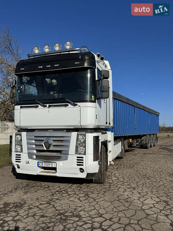 Тягач Renault Magnum 2005 в 