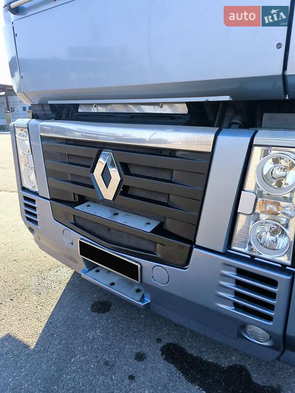 Тягач Renault Magnum 2008 в Львові