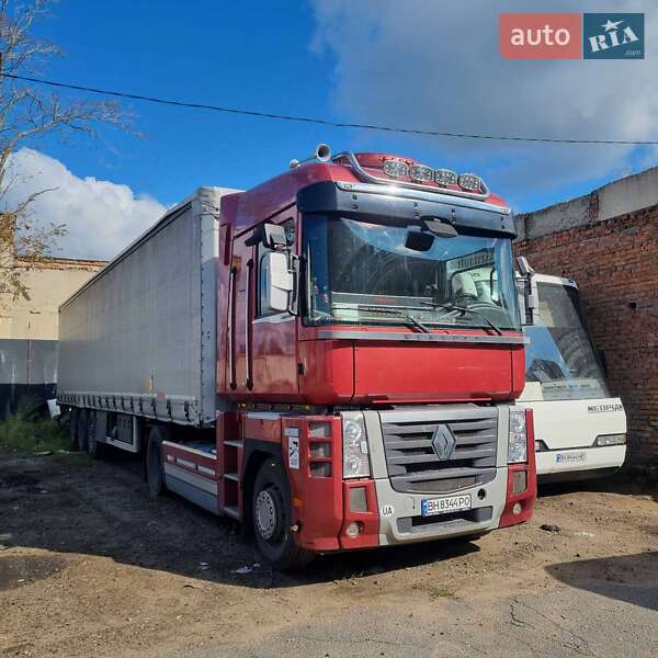 Тягач Renault Magnum 2010 в Одессе