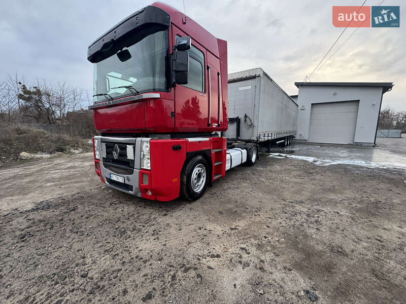 Тягач Renault Magnum 2011 в Луцке