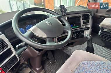 Тягач Renault Magnum 2004 в 