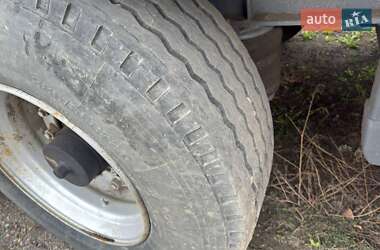 Тягач Renault Magnum 2004 в 