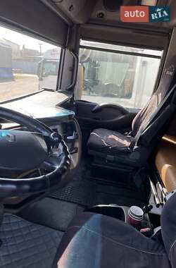 Тягач Renault Magnum 2008 в 