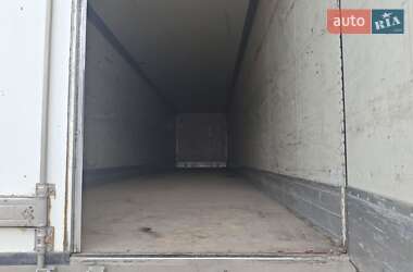 Контейнеровоз Renault Magnum 2001 в 