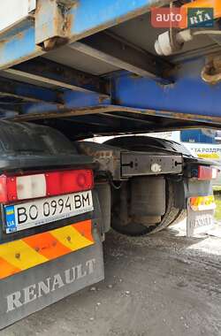 Тягач Renault Magnum 2011 в 