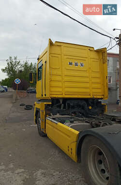 Тягач Renault Magnum 2005 в 