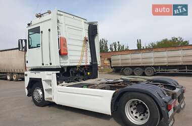 Тягач Renault Magnum 2006 в 