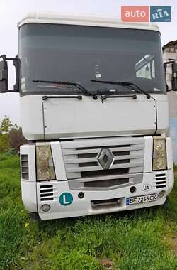 Тягач Renault Magnum 2005 в Новом Буге