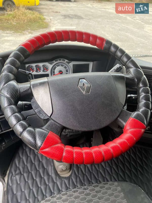 Тягач Renault Magnum 2010 в Сумах