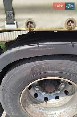 Тентованый Renault Magnum 2006 в 