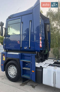 Тягач Renault Magnum 2007 в 