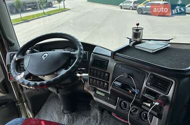 Тягач Renault Magnum 2011 в 
