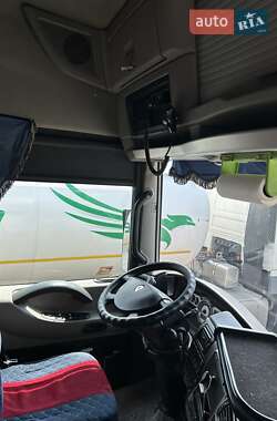 Тягач Renault Magnum 2011 в 
