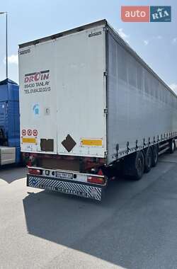 Тягач Renault Magnum 2011 в 
