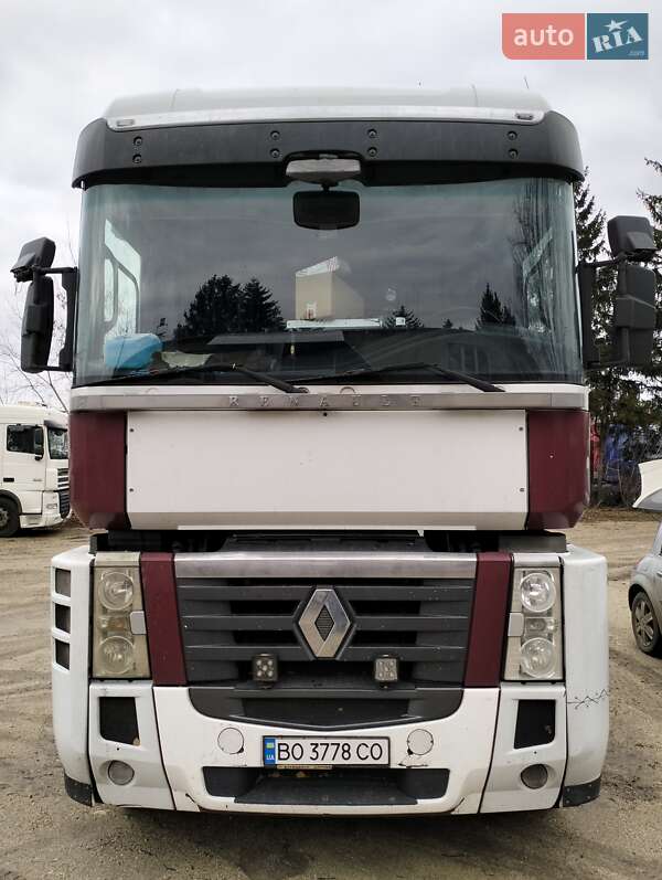 Тягач Renault Magnum 2009 в 