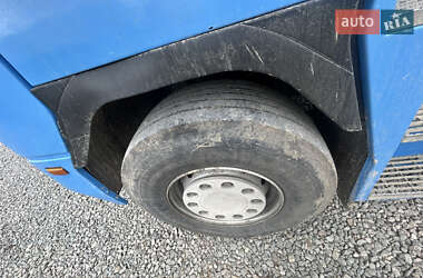 Грузовой фургон Renault Magnum 2003 в 
