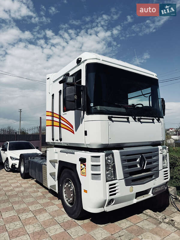 Renault Magnum 2006