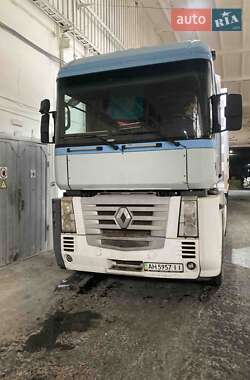 Тягач Renault Magnum 2005 в 
