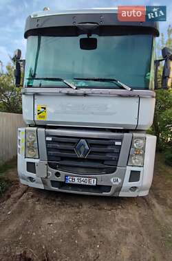 Тягач Renault Magnum 2009 в 