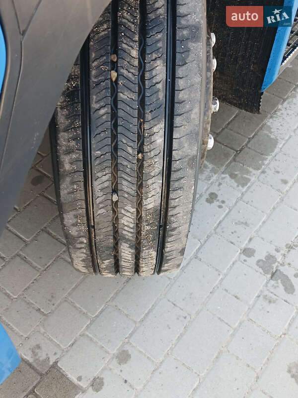 Тягач Renault Magnum 2007 в Львове