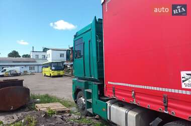 Тягач Renault Magnum 2005 в Чернігові