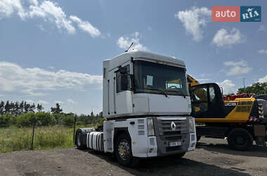 Тягач Renault Magnum 2010 в Києві