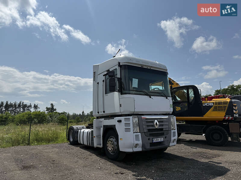Renault Magnum 2010