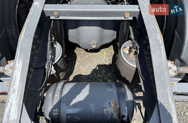 Тягач Renault Magnum 2010 в 