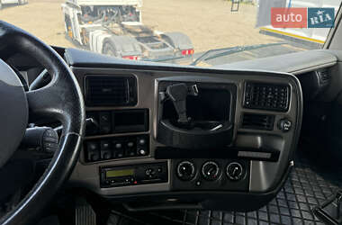 Тягач Renault Magnum 2010 в 