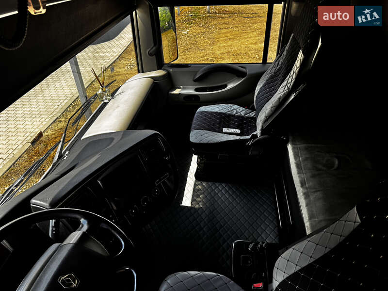 Тягач Renault Magnum 2013 в Черновцах