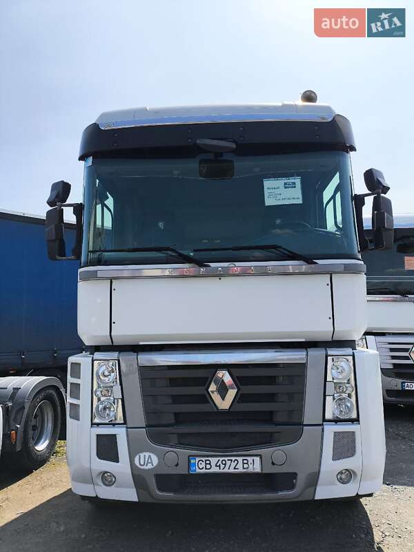 Renault Magnum 2012