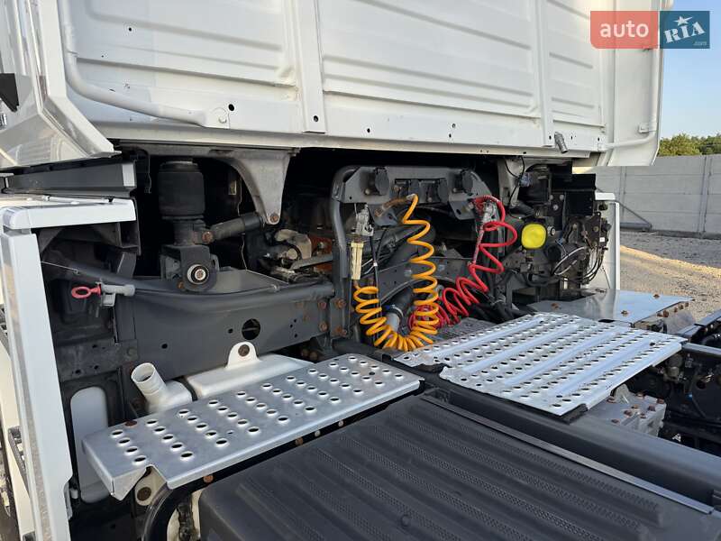 Тягач Renault Magnum 2010 в Рівному