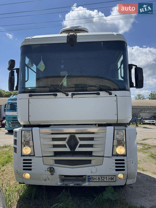 Тягач Renault Magnum 2007 в Одессе